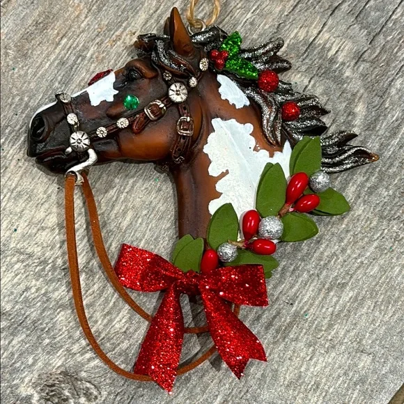 Holiday Horses: “Christmas Eve” design. Decorated Christmas horse ornamnent - Picture 1 of 14